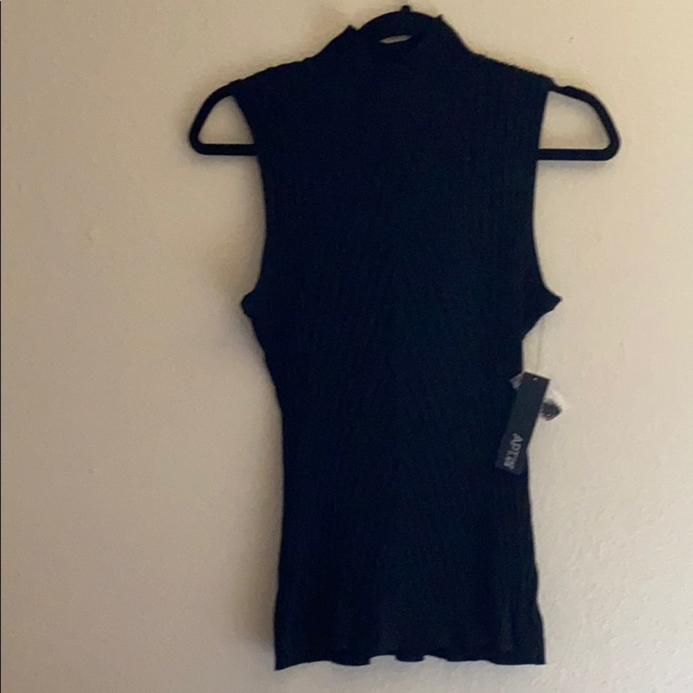 Apt.9 black shirt mock neck L